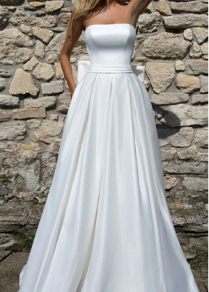 Strapless Satin White Lace Up Wedding Dress